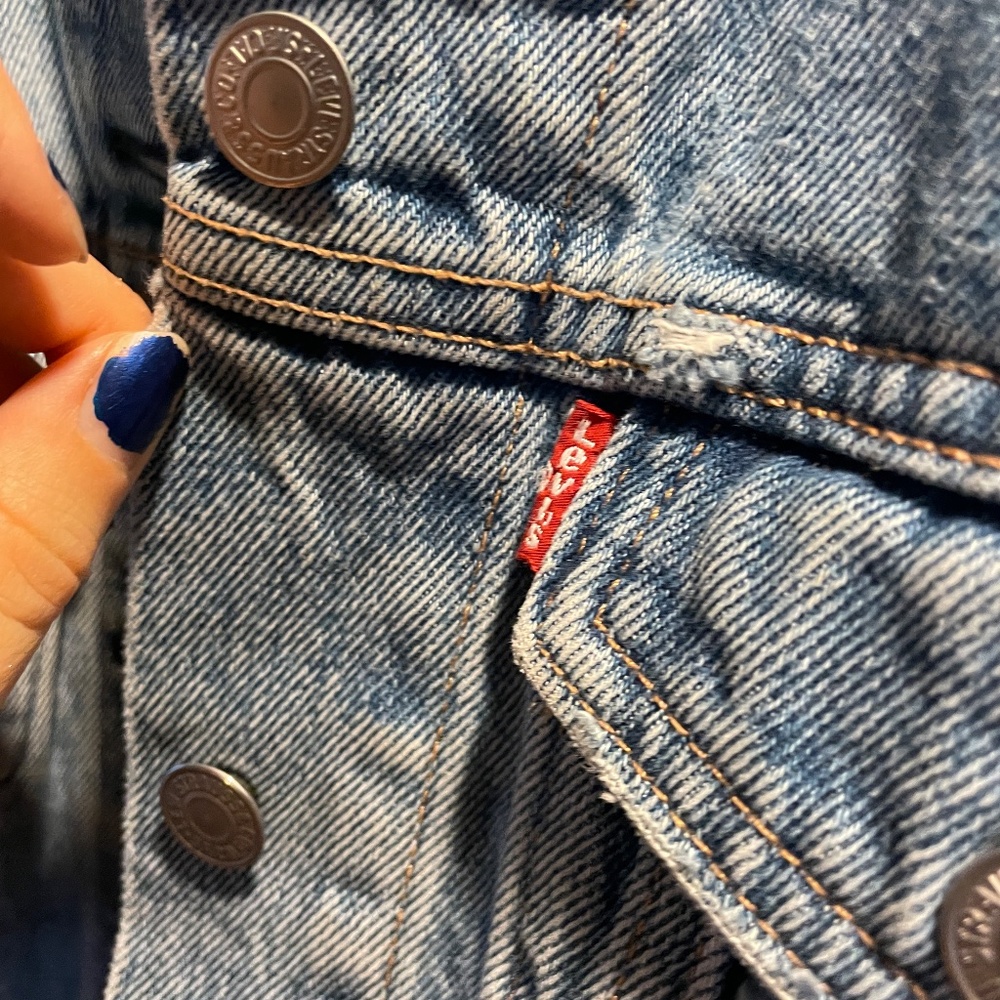 Levi Jean Jacket - Picture 3 of 4